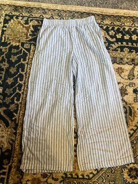American Eagle Blue and White Striped Wide-Leg Bottoms